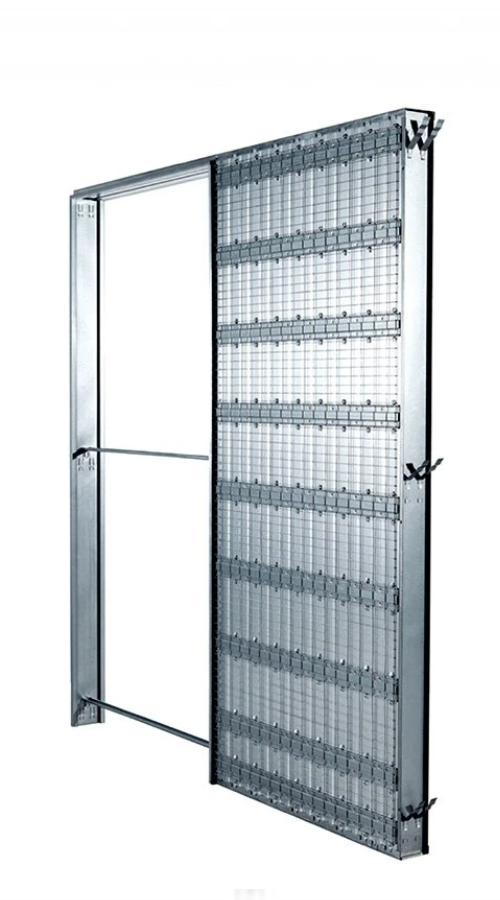 Nerezový sloupek zábradlí JAP s horním kotvením a držáky pro pět prutů výplně.